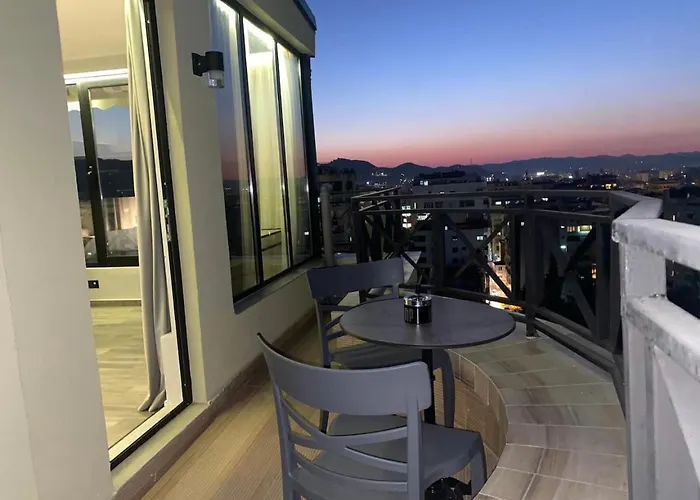 Hotel del amor Deluxe 01 Tirana